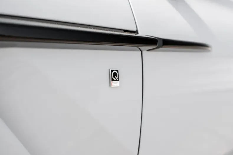 Aston Martin DBX din 2024 cu 5.100 km - oferta AST149555 - foto 16