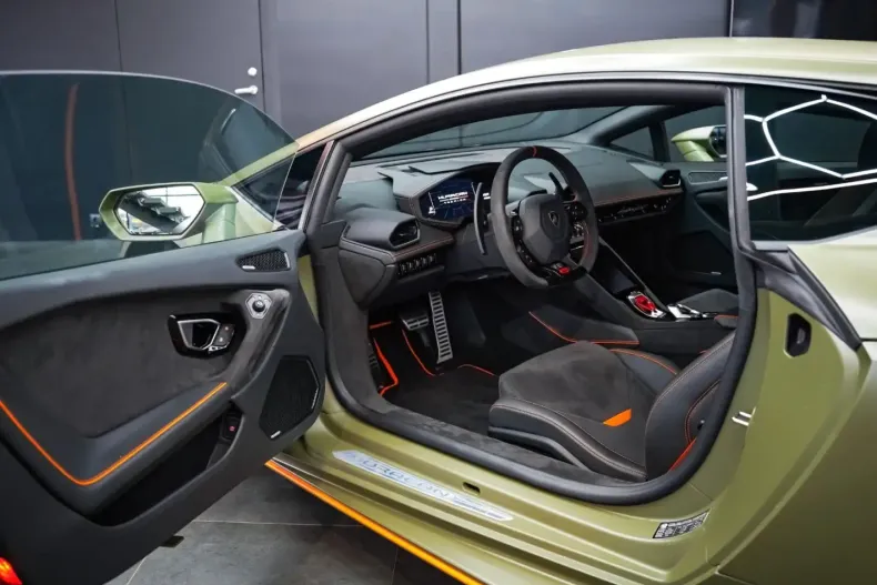 Lamborghini Huracán din 2023 cu 13.500 km - oferta LAM149556 - foto 5