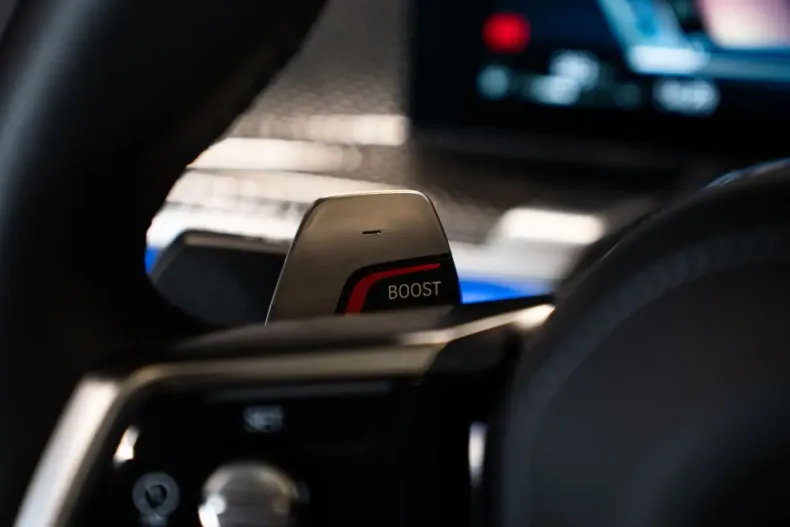 BMW 740 din 2023 cu 55.256 km - oferta BMW149559 - foto 40