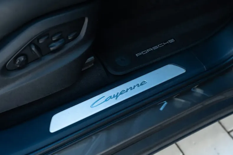 Porsche Cayenne din 2024 cu 46.950 km - oferta POR149565 - foto 32