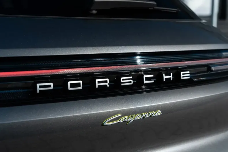 Porsche Cayenne din 2024 cu 46.950 km - oferta POR149565 - foto 37