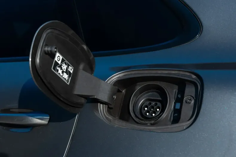 Porsche Cayenne din 2024 cu 46.950 km - oferta POR149565 - foto 43