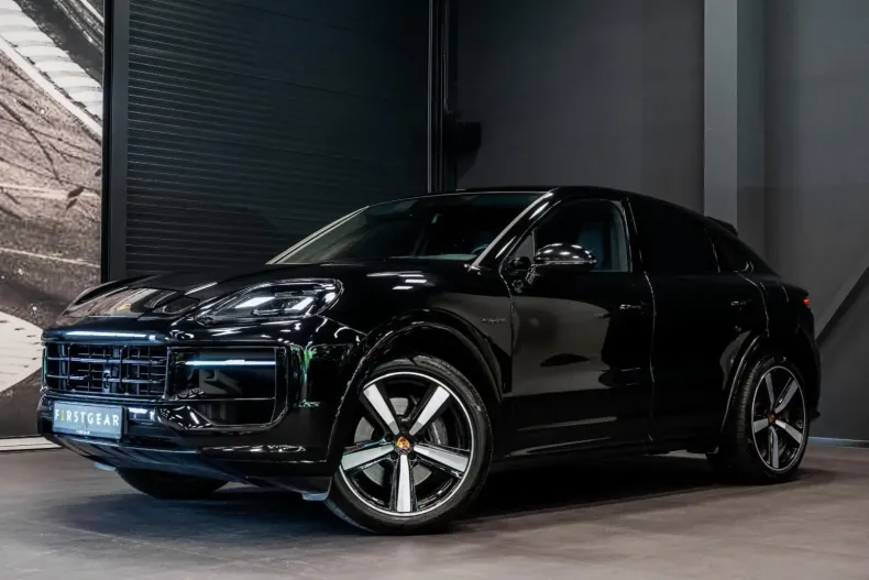 Porsche Cayenne din 2024 cu 33.250 km - oferta POR149568 - foto 1