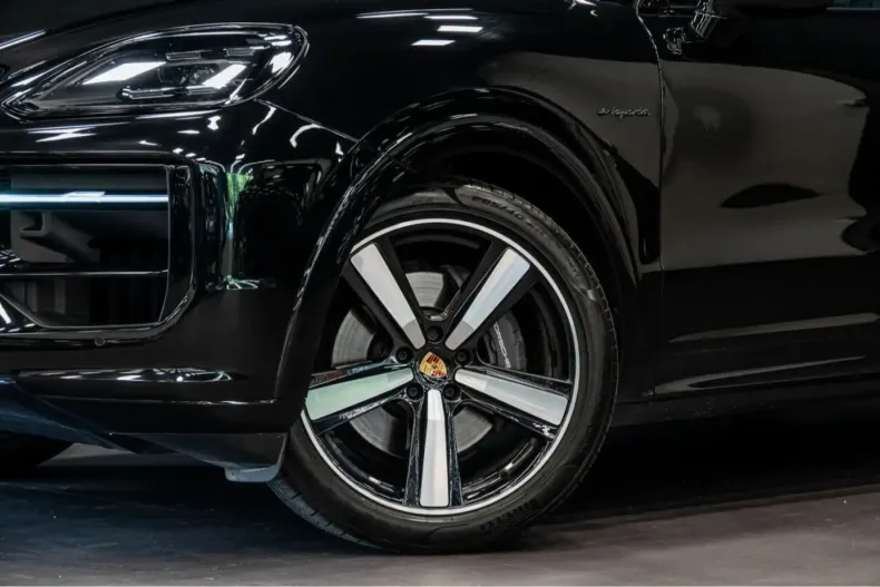 Porsche Cayenne din 2024 cu 33.250 km - oferta POR149568 - foto 5