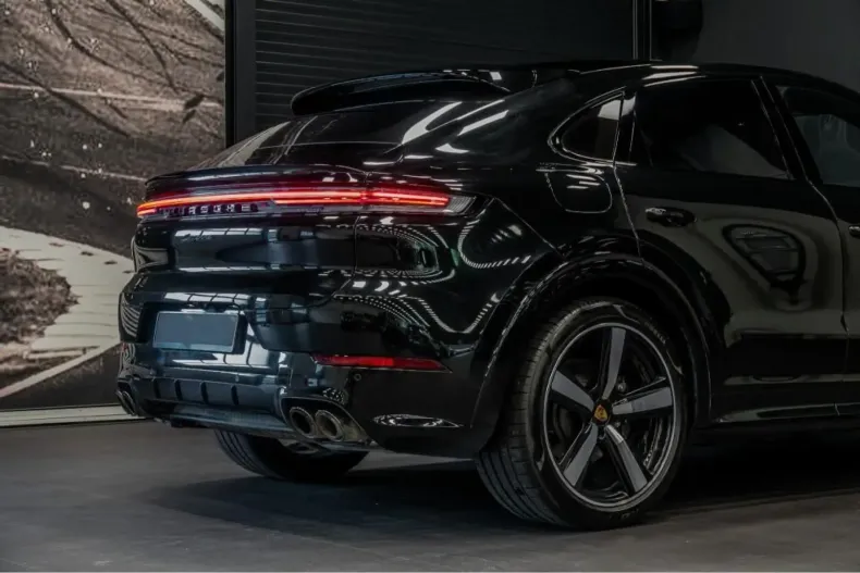 Porsche Cayenne din 2024 cu 33.250 km - oferta POR149568 - foto 12