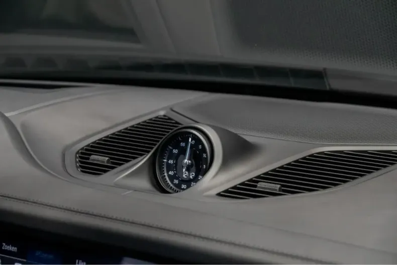 Porsche Cayenne din 2024 cu 33.250 km - oferta POR149568 - foto 19