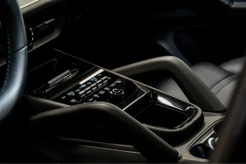 Porsche Cayenne din 2024 cu 33.250 km - oferta POR149568 - foto 25