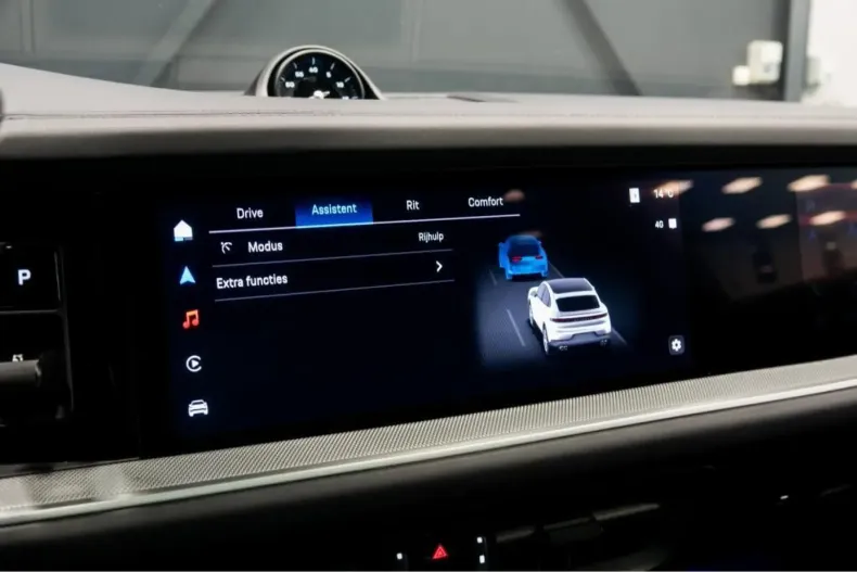 Porsche Cayenne din 2024 cu 33.250 km - oferta POR149568 - foto 33