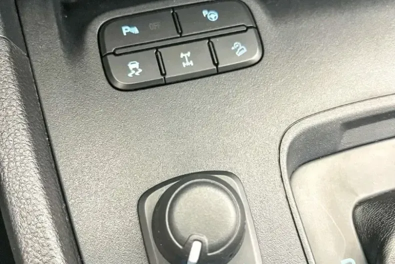 Ford Ranger din 2022 cu 33.850 km - oferta FOR149577 - foto 12