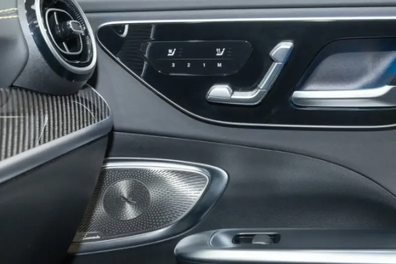 Mercedes-Benz C 63 AMG din 2024 cu 12.454 km - oferta MER149582 - foto 18