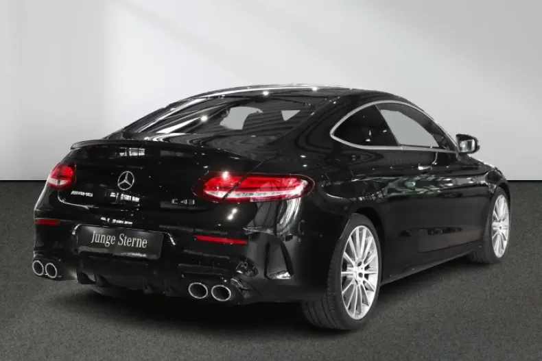 Mercedes-Benz C 43 AMG din 2023 cu 34.209 km - oferta MER149584 - foto 3
