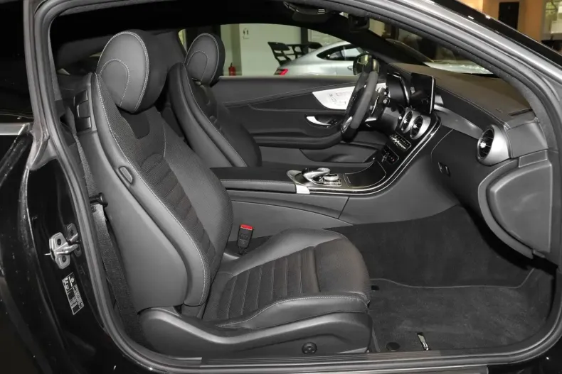 Mercedes-Benz C 43 AMG din 2023 cu 34.209 km - oferta MER149584 - foto 12