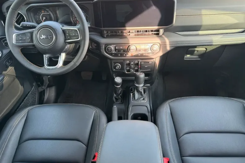 Jeep Wrangler din 2024 cu 15.950 km - oferta JEE149587 - foto 12