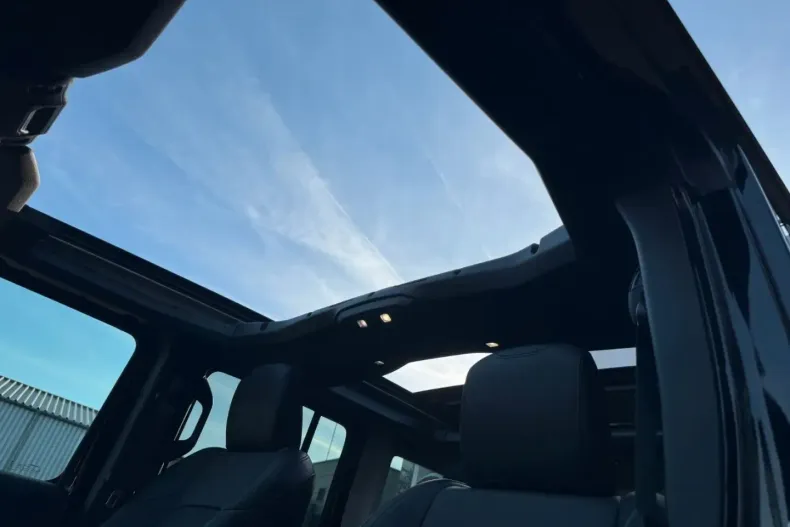 Jeep Wrangler din 2024 cu 15.950 km - oferta JEE149587 - foto 15