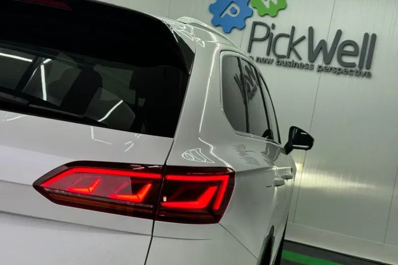 Volkswagen Touareg din 2020 cu 61.342 km - oferta VOL149589 - foto 7