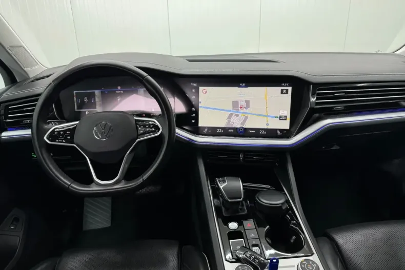 Volkswagen Touareg din 2020 cu 61.342 km - oferta VOL149589 - foto 13