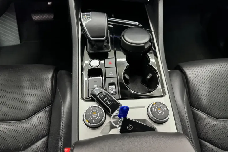 Volkswagen Touareg din 2020 cu 61.342 km - oferta VOL149589 - foto 20