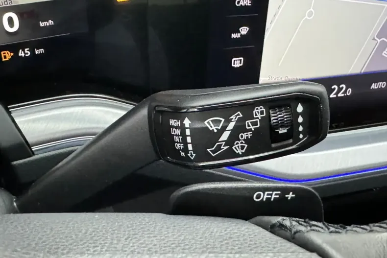 Volkswagen Touareg din 2020 cu 61.342 km - oferta VOL149589 - foto 29