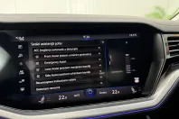 Volkswagen Touareg din 2020 cu 61.342 km - oferta VOL149589 - foto 33