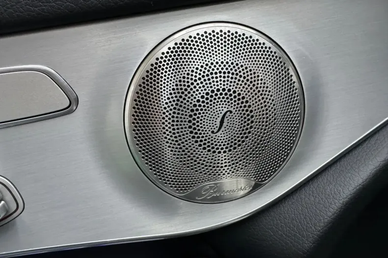 Mercedes-Benz GLC 300 din 2021 cu 26.611 km - oferta MER149595 - foto 11