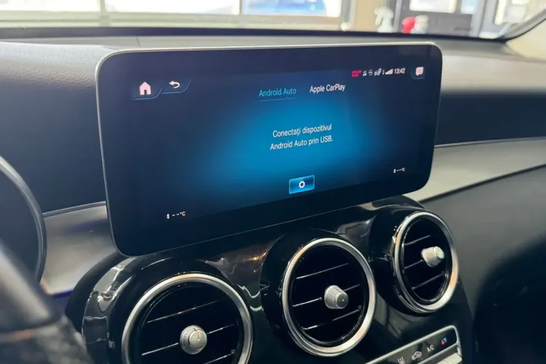 Mercedes-Benz GLC 300 din 2021 cu 26.611 km - oferta MER149595 - foto 24