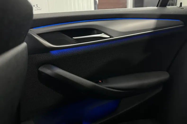 BMW 520 din 2021 cu 90.950 km - oferta BMW149598 - foto 27