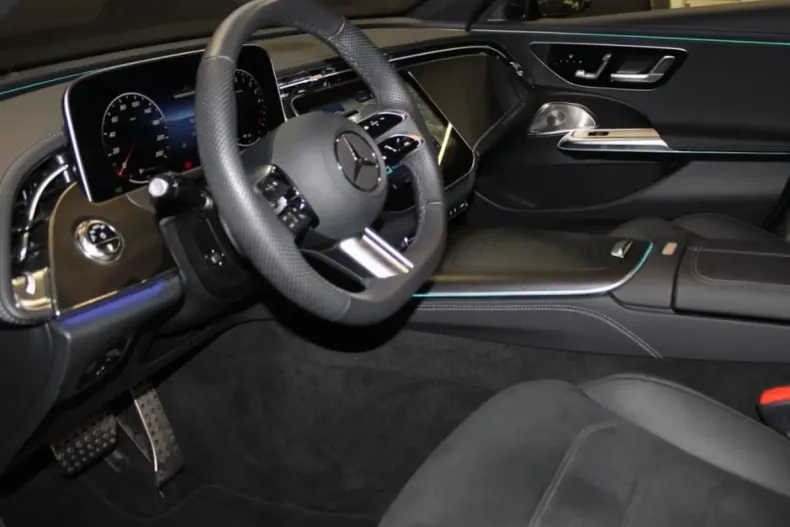 Mercedes-Benz E 300 din 2024 cu 17.630 km - oferta MER149600 - foto 6