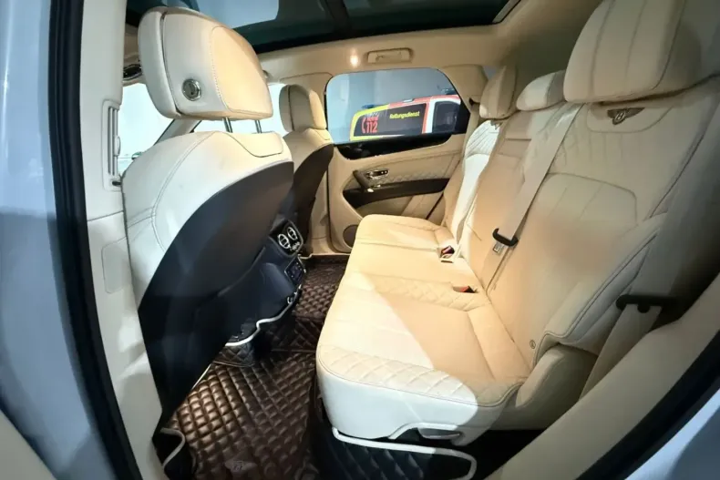 Bentley Bentayga din 2020 cu 65.500 km - oferta BEN149612 - foto 13