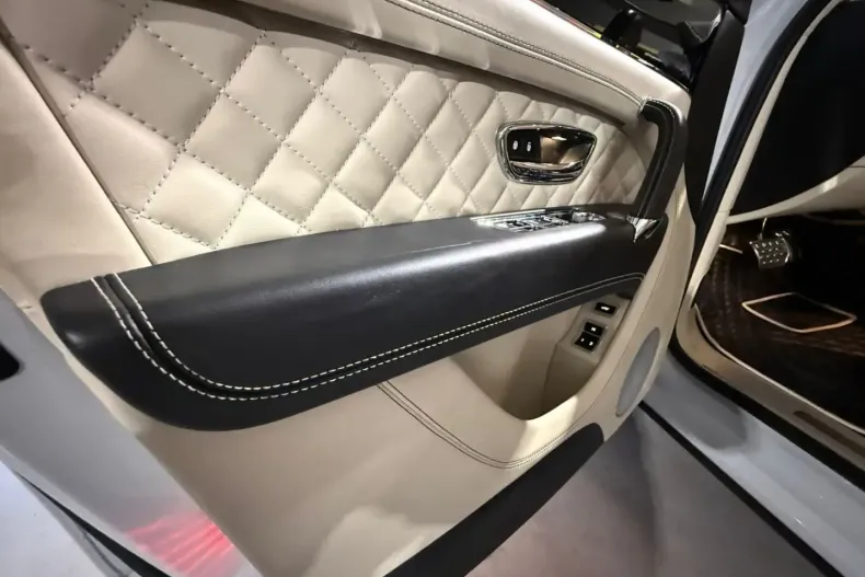 Bentley Bentayga din 2020 cu 65.500 km - oferta BEN149612 - foto 29