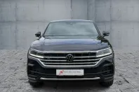 Volkswagen Touareg din 2022 cu 77.448 km - oferta VOL149617 - foto 2