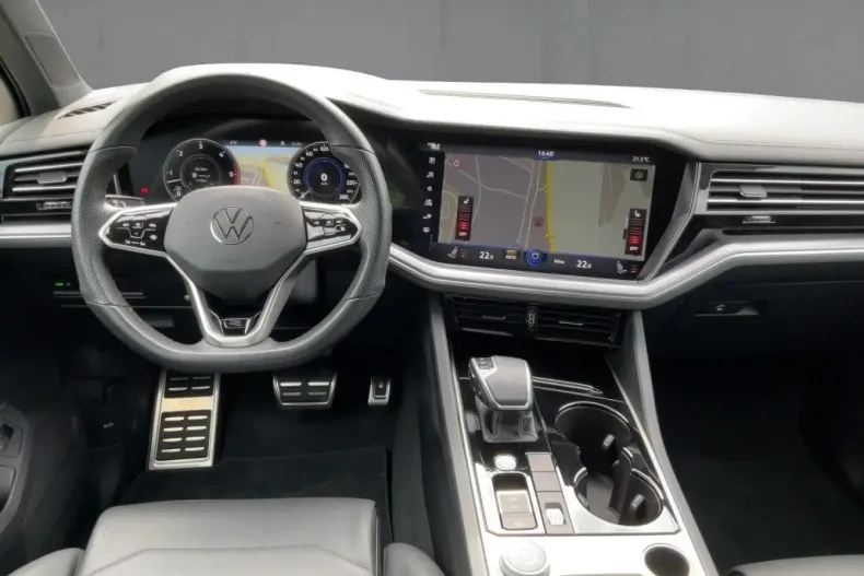 Volkswagen Touareg din 2022 cu 77.448 km - oferta VOL149617 - foto 8