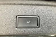 Volkswagen Touareg din 2022 cu 77.448 km - oferta VOL149617 - foto 14