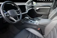 Volkswagen Touareg din 2022 cu 70.400 km - oferta VOL149618 - foto 6