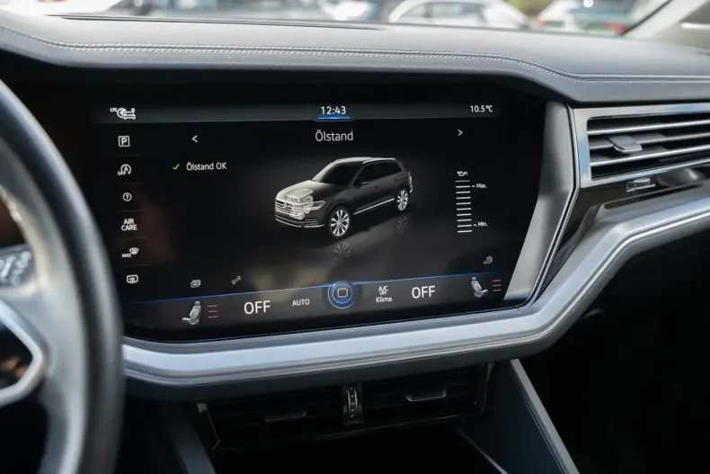 Volkswagen Touareg din 2022 cu 70.400 km - oferta VOL149618 - foto 11