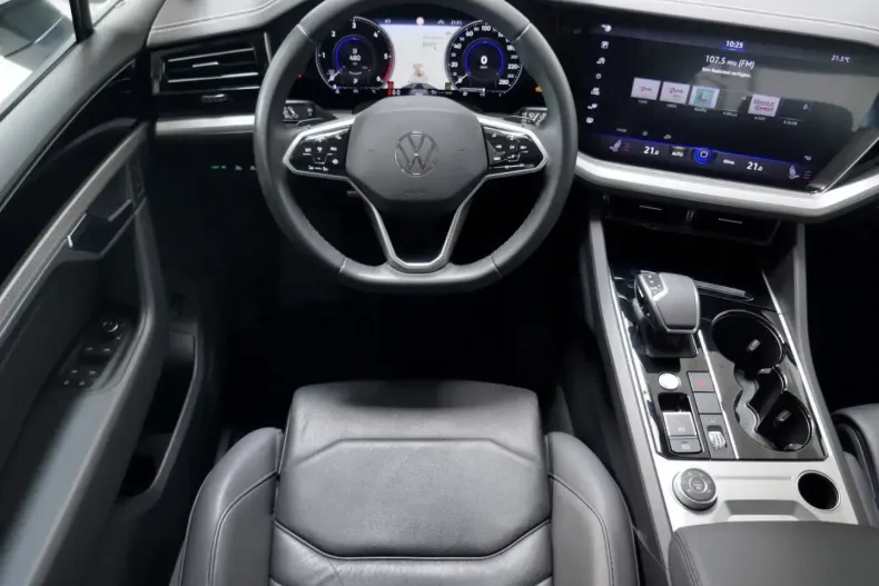 Volkswagen Touareg din 2022 cu 83.110 km - oferta VOL149619 - foto 10