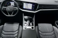 Volkswagen Touareg din 2022 cu 83.110 km - oferta VOL149619 - foto 11