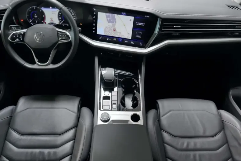 Volkswagen Touareg din 2022 cu 83.110 km - oferta VOL149619 - foto 11