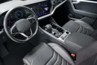 Volkswagen Touareg din 2022 cu 83.110 km - oferta VOL149619 - foto 12