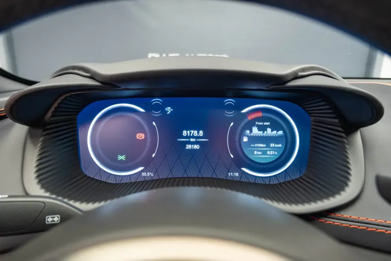 Aston Martin DBX din 2023 cu 31.500 km - oferta AST149620 - foto 17