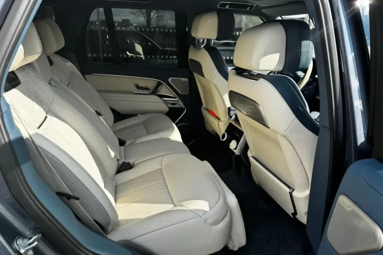 Land Rover Range Rover din 2023 cu 25.500 km - oferta LAN149625 - foto 5