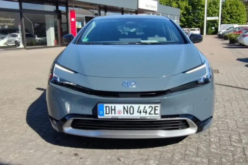 Toyota Prius din 2023 cu 12.000 km - oferta TOY149631 - foto 3