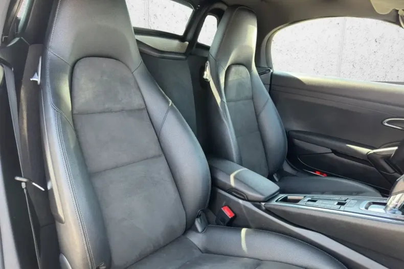 Porsche Boxster din 2021 cu 38.600 km - oferta POR149632 - foto 9