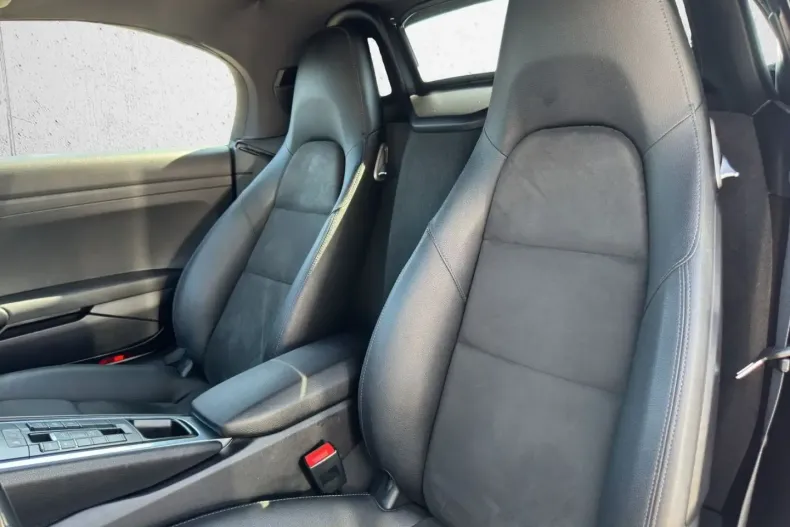 Porsche Boxster din 2021 cu 38.600 km - oferta POR149632 - foto 15