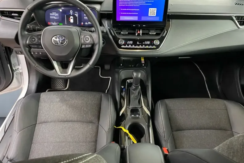 Toyota Corolla din 2023 cu 18.707 km - oferta TOY149633 - foto 12