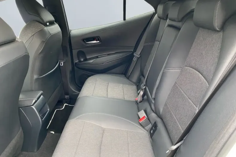 Toyota Corolla din 2023 cu 18.707 km - oferta TOY149633 - foto 17