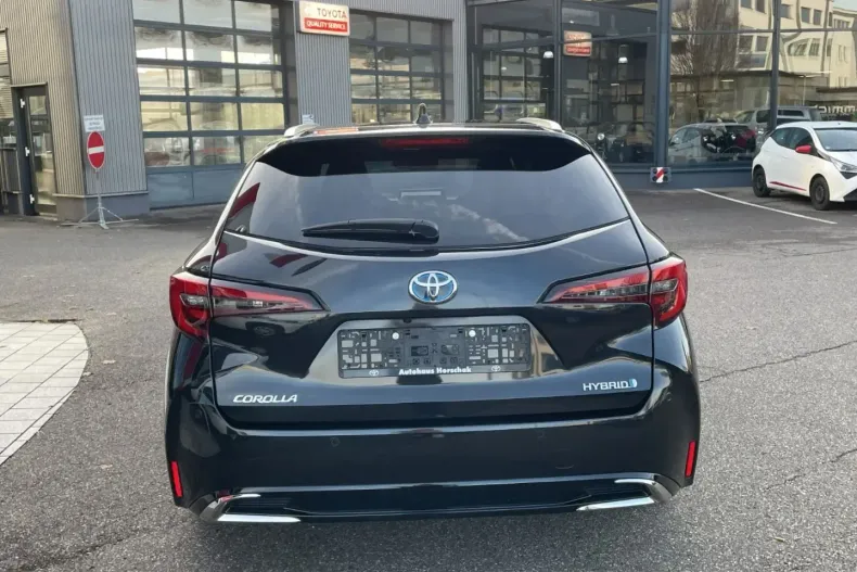 Toyota Corolla din 2024 cu 12.800 km - oferta TOY149635 - foto 4