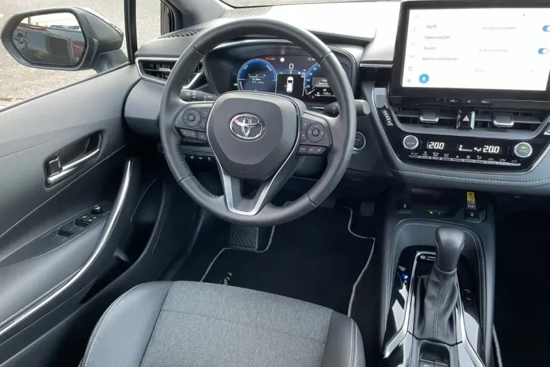 Toyota Corolla din 2024 cu 12.800 km - oferta TOY149635 - foto 9