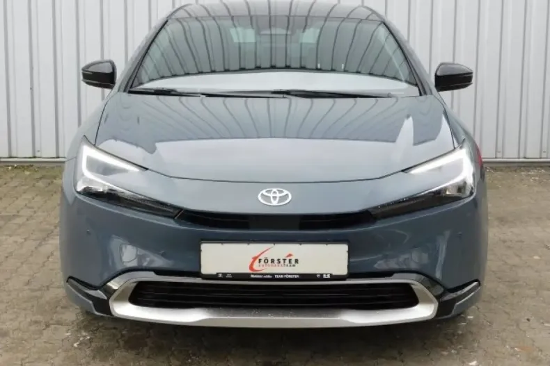 Toyota Prius din 2023 cu 5.994 km - oferta TOY149639 - foto 4