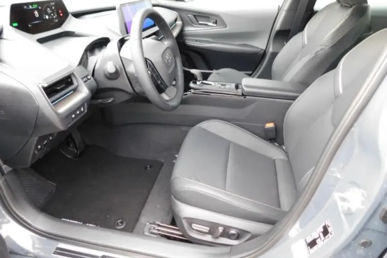 Toyota Prius din 2023 cu 5.994 km - oferta TOY149639 - foto 6