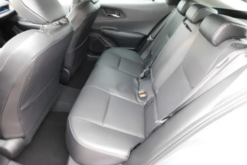 Toyota Prius din 2023 cu 5.994 km - oferta TOY149639 - foto 14